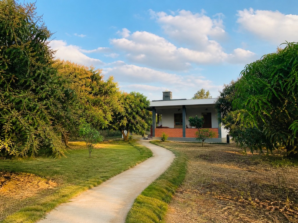 Full Farm Stay — villa exterior at Mavu Days